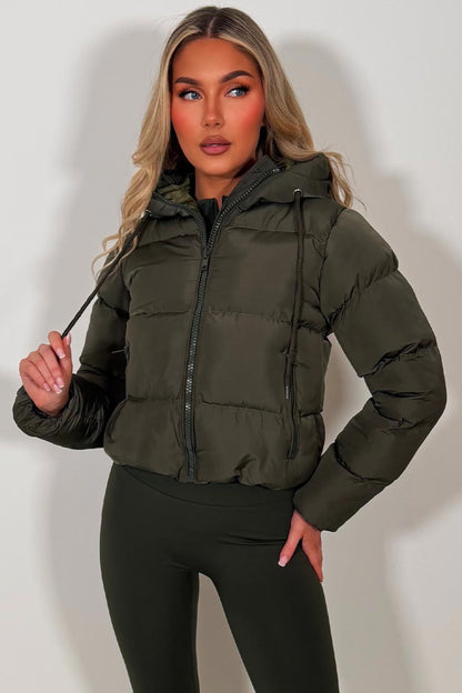Chaqueta acolchada con capucha