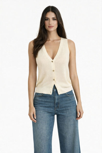 Camiseta sin mangas de punto con cuello en V y botones