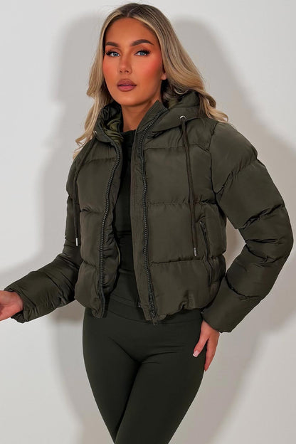 Chaqueta acolchada con capucha