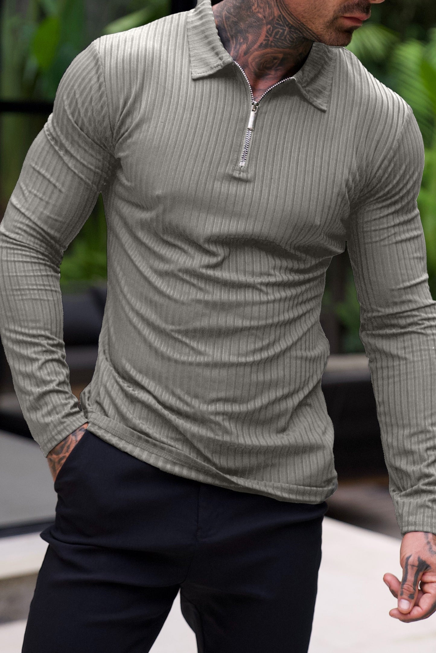 Elegante jersey con cremallera
