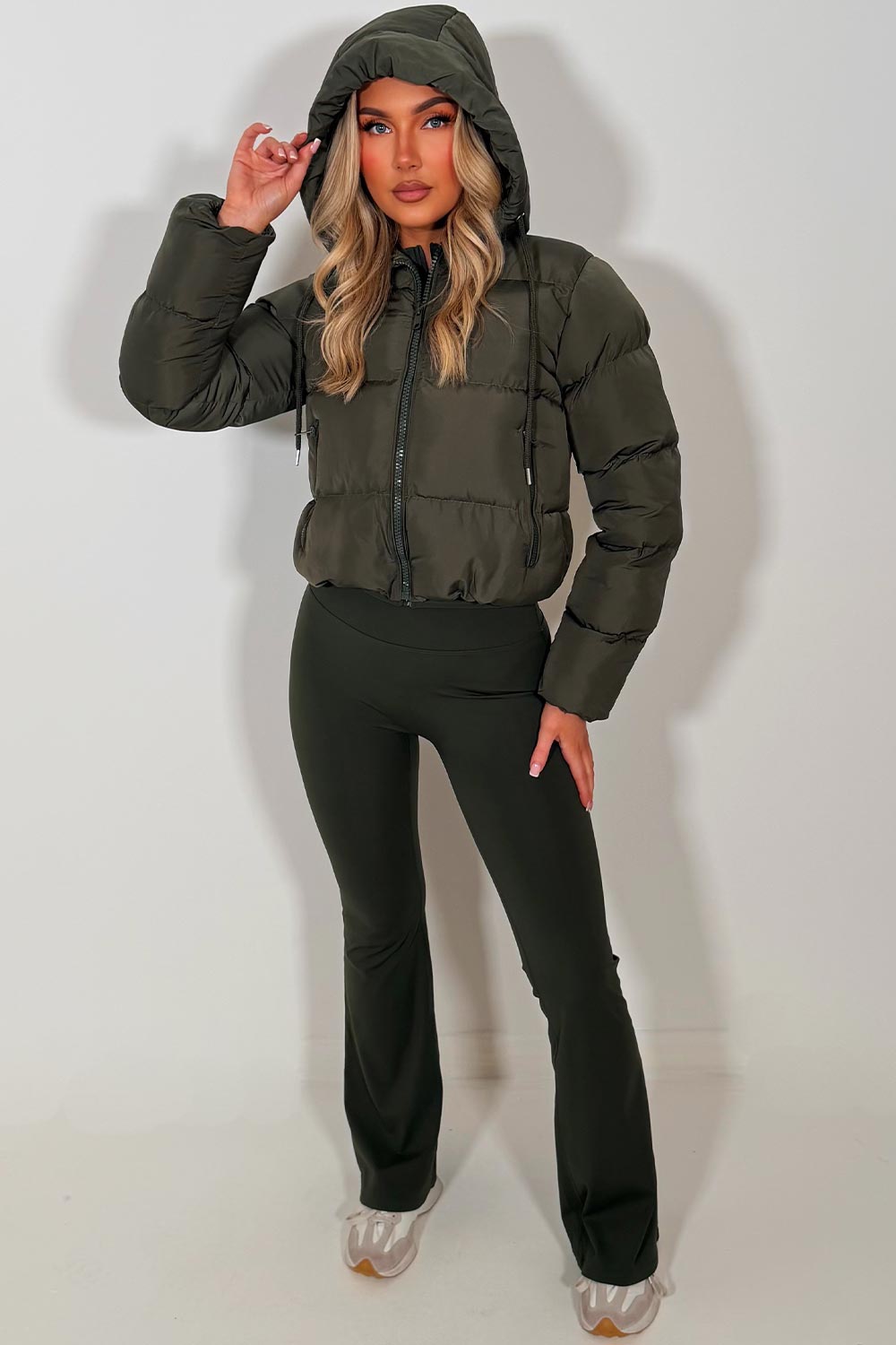 Chaqueta acolchada con capucha