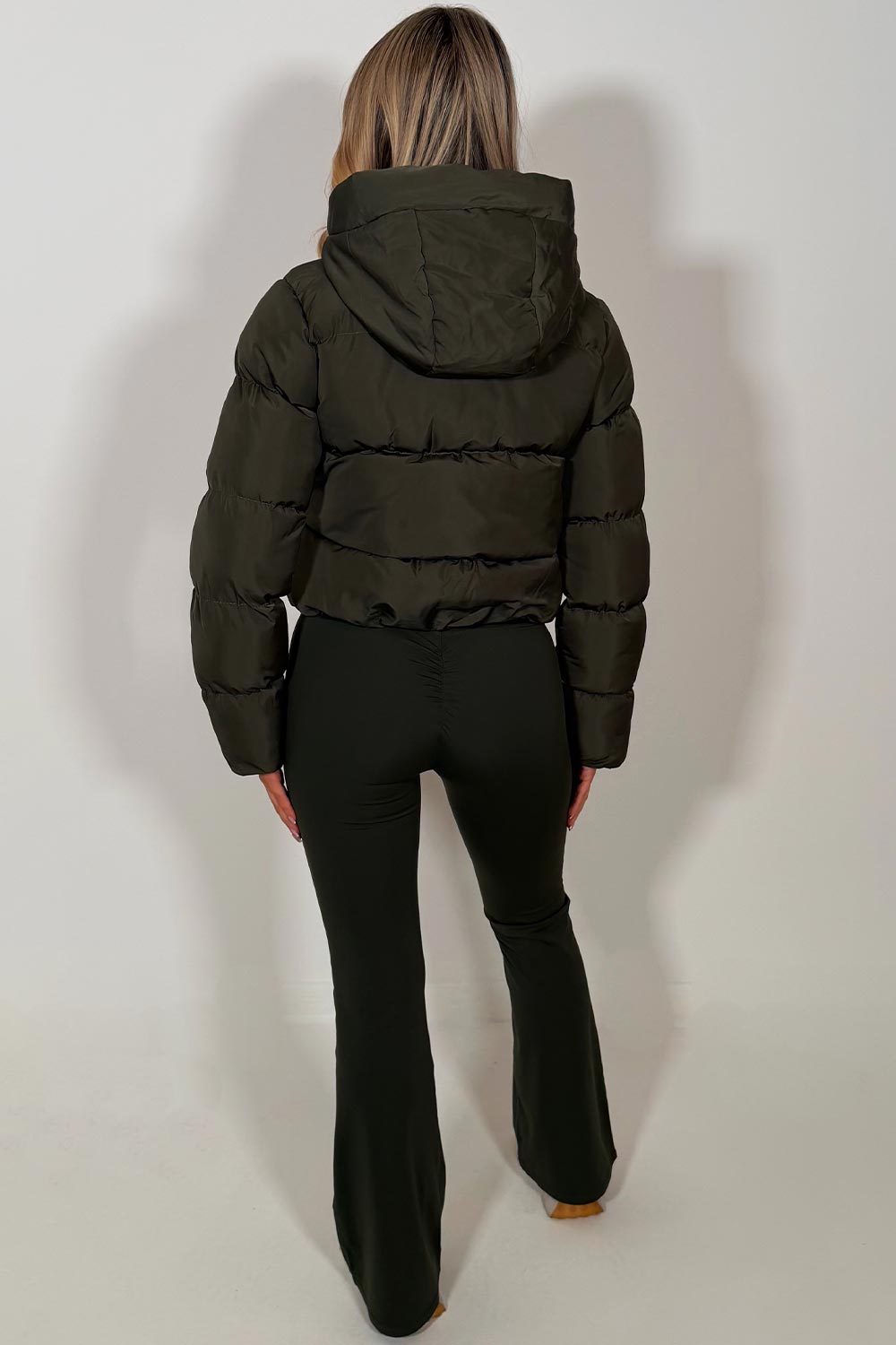 Chaqueta acolchada con capucha